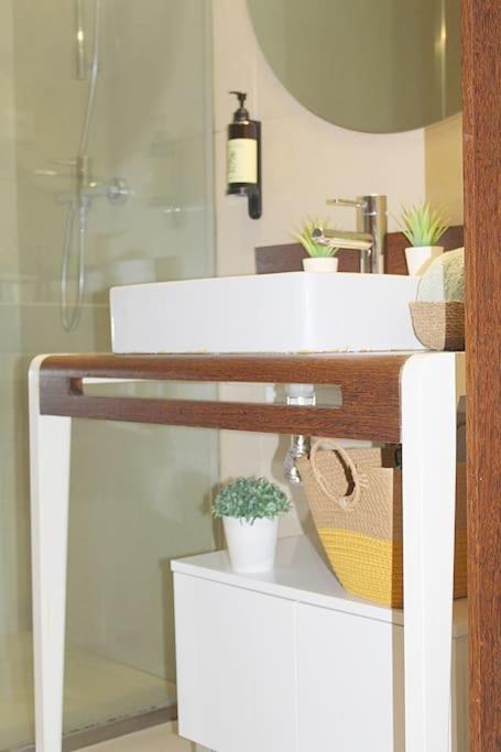 Oliveiras Charming Apartment Downtown Порто Екстериор снимка