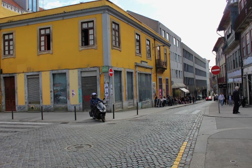 Oliveiras Charming Apartment Downtown Порто Екстериор снимка