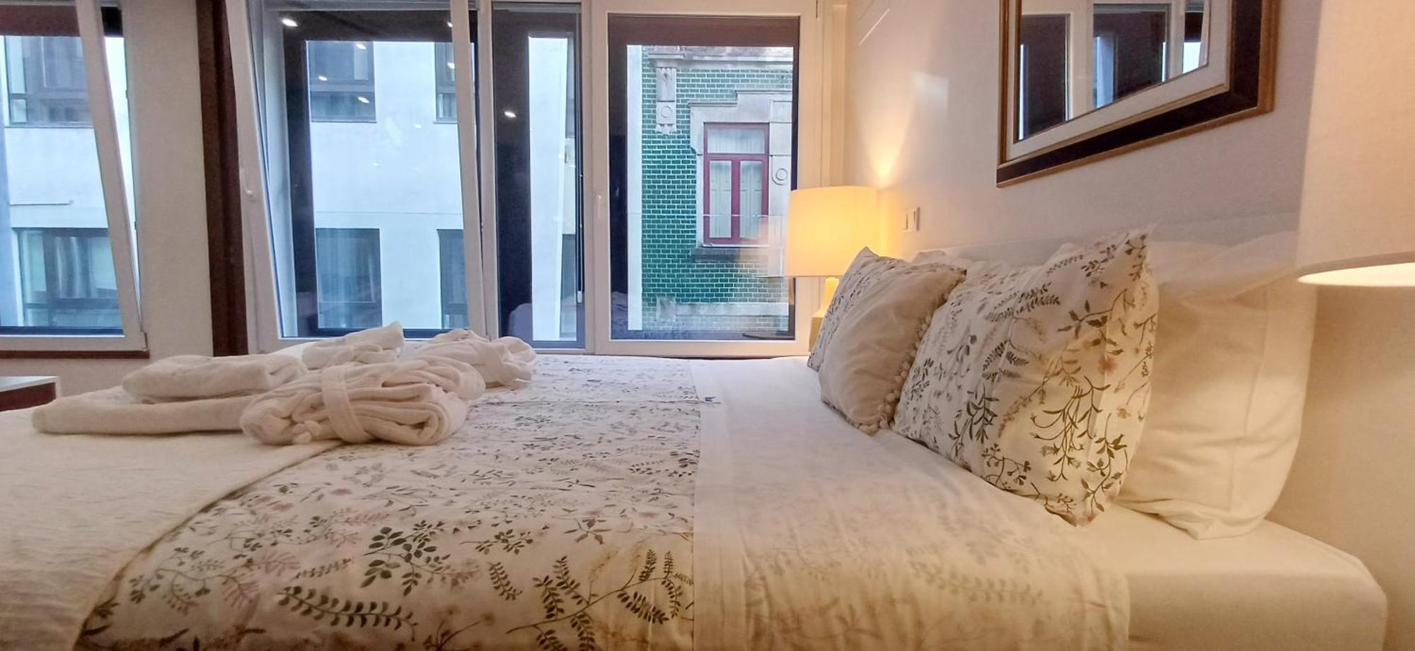 Oliveiras Charming Apartment Downtown Порто Екстериор снимка